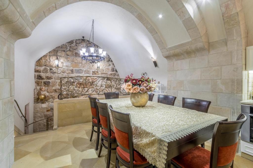 Western Wall Luxury House - Avraham Jerusalem Eksteriør bilde